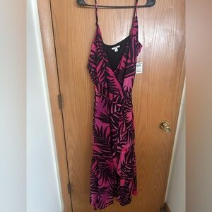 bar III Pink and Black Leaf Print Wrap Tie Ruffle Dress Beach Size Large